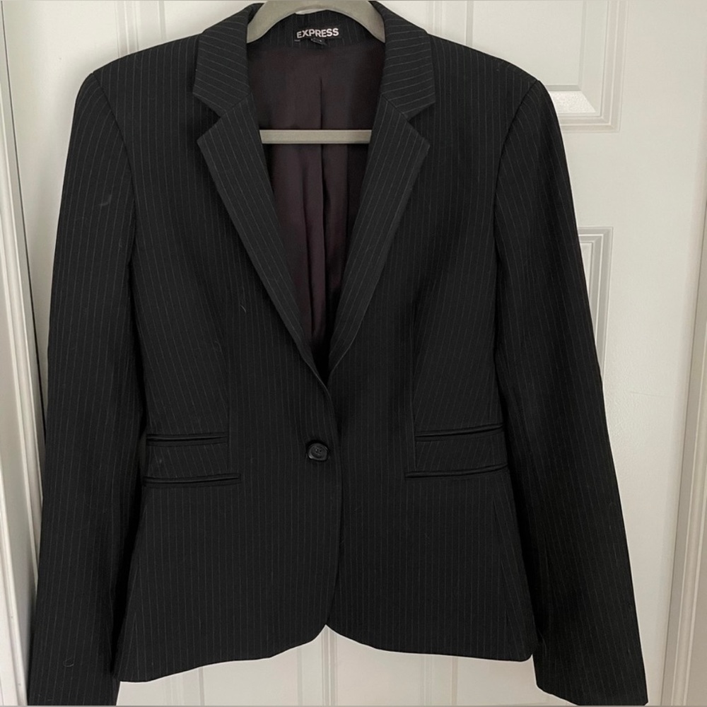 EXPRESS- Women’s Blazer